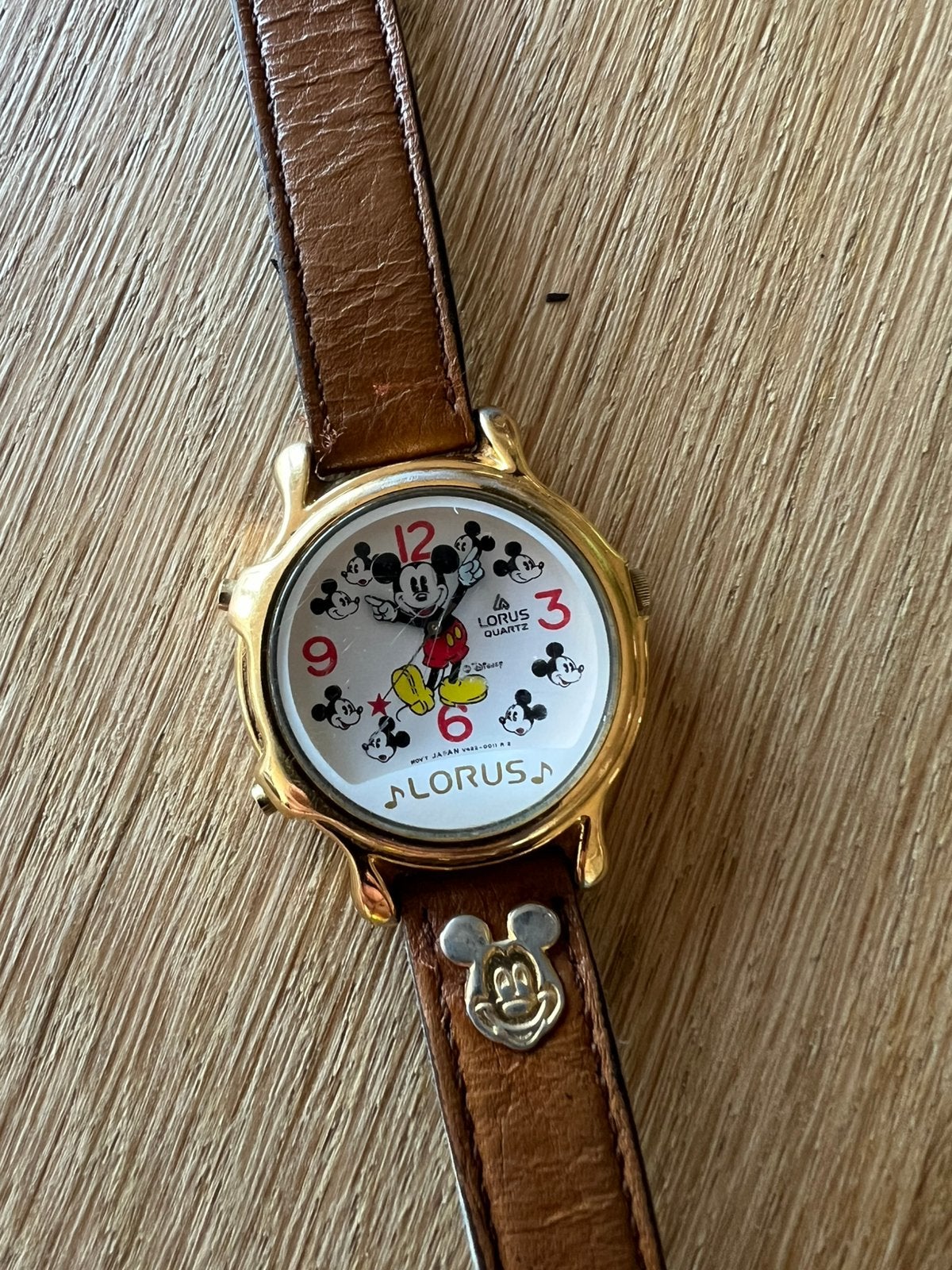 Lorus Mickey Mouse watch vintage, Sieraden, Tassen en Uiterlijk, Horloges | Dames, Polshorloge, Ophalen of Verzenden, Zo goed als nieuw