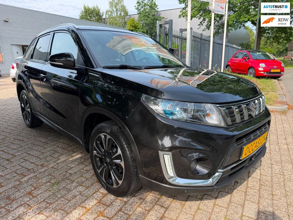 Suzuki Vitara 1.0 Boosterjet Stijl automaat, panorama, cruis, Auto's, Suzuki, Automatische klimaatregeling, Gebruikt, Met garantie (alle)
