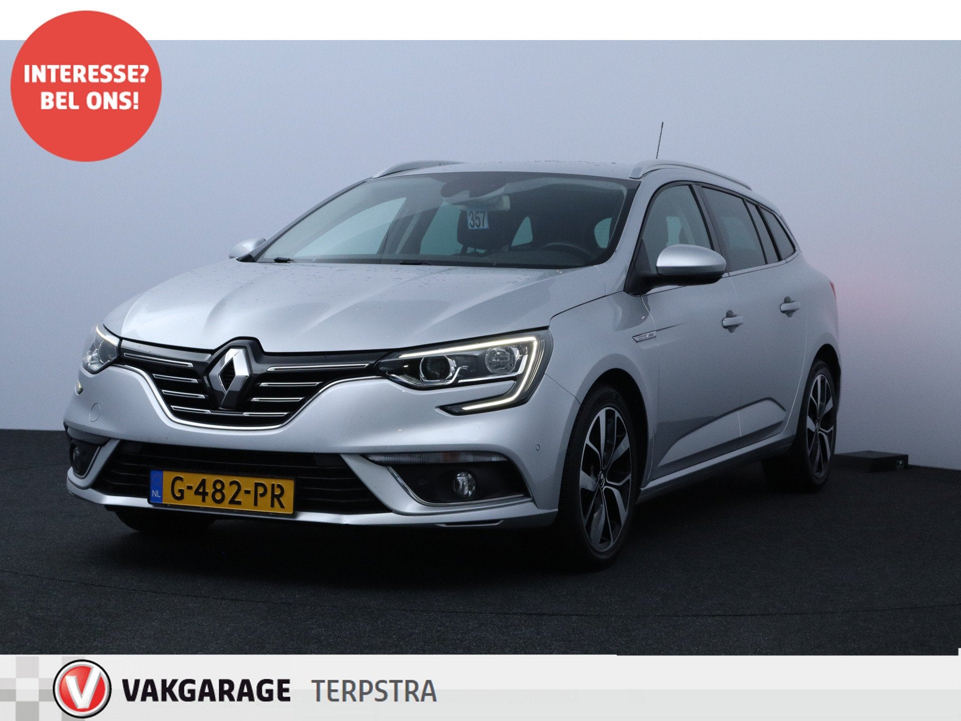 Renault Mégane Estate 1.3 TCe Bose/ Automaat/ Trekhaak/ 17', Gebruikt, 4 cilinders, 1290 kg, Leder en Stof