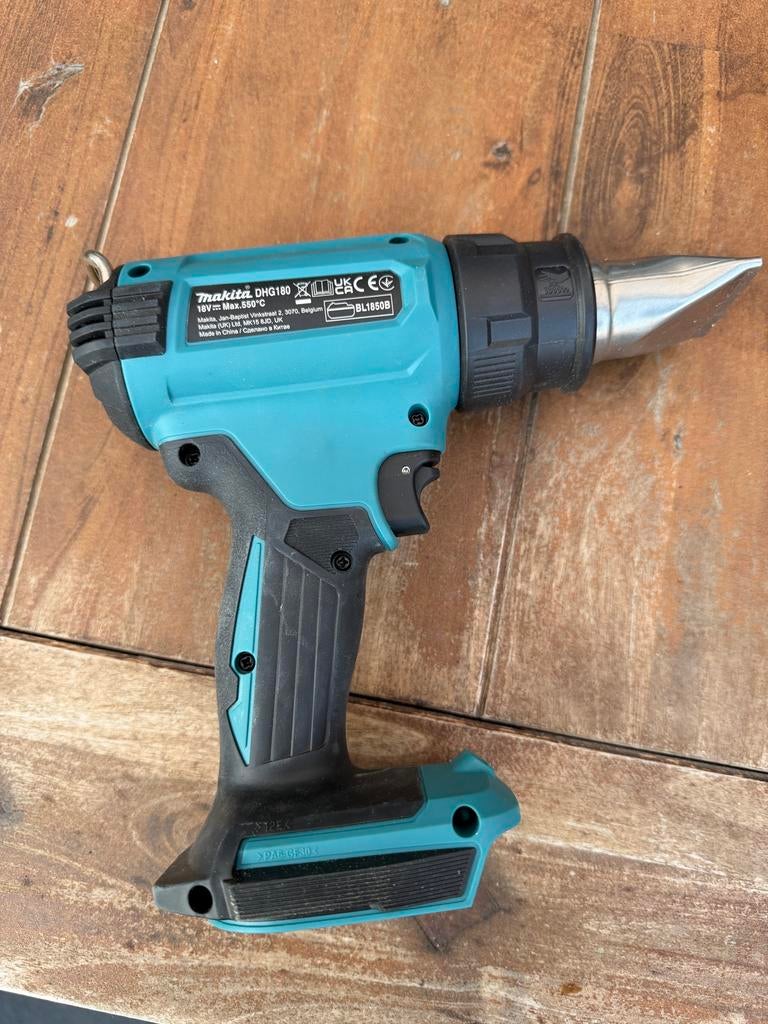Makita DHG180 Accu Heteluchtpistool 18V, Ophalen, Zo goed als nieuw