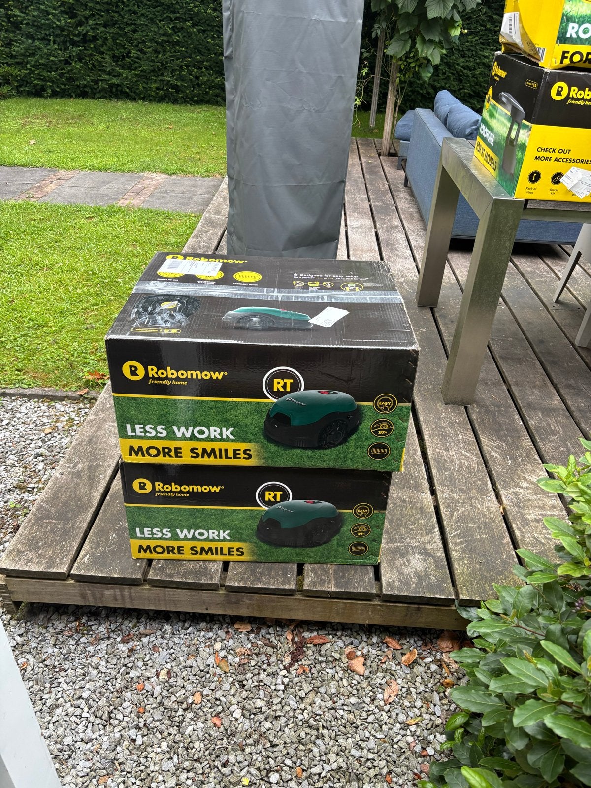 2xRobomow RT Robotmaaier - Nieuw in doos met 2x huisje, Ophalen, Cirkelmaaier, Accu-grasmaaier, Nieuw