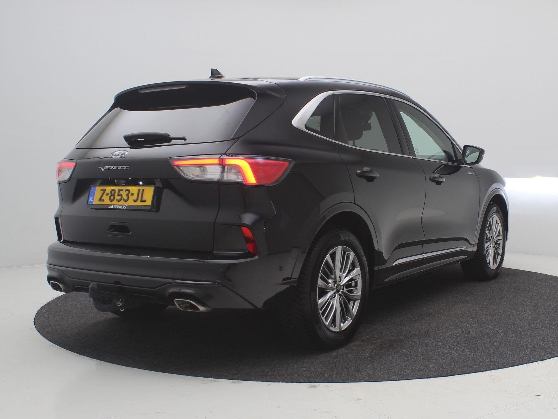 Ford Kuga 2.5 PHEV Vignale / 1.500kg Trekgewicht / HUD / Dri, Lane Keeping Assist, 14 kWh, Gebruikt, Euro 6