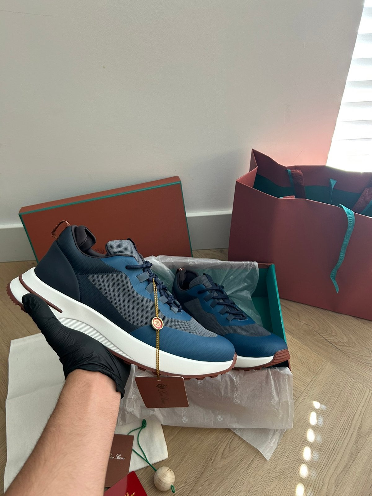 Loro piana, Maat 42, 43, 44, Kleding | Heren, Schoenen, Ophalen of Verzenden, Nieuw, Overige kleuren, Sneakers of Gympen