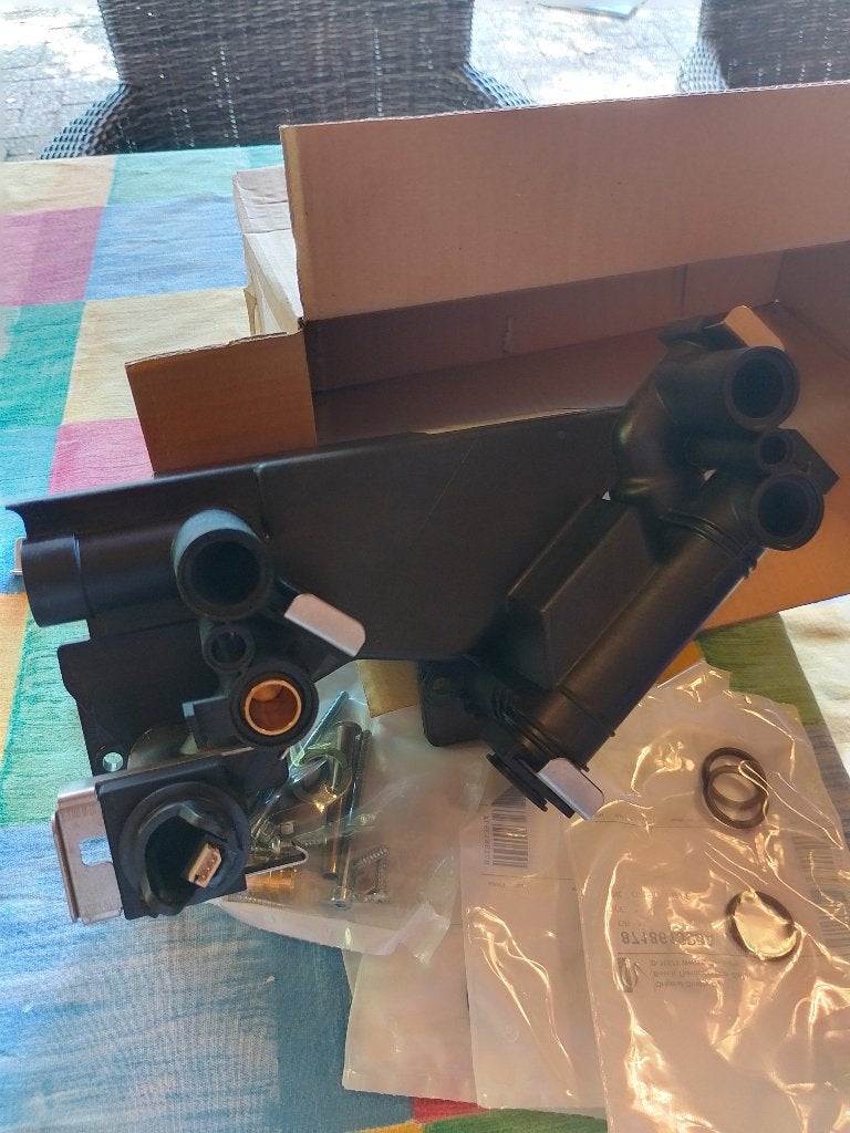 Nefit hydroblok hydraulisch blok 8718600139 koopje, Minder dan 30 cm, Hoog rendement (Hr), Cv-ketel of Combi-ketel, Nieuw