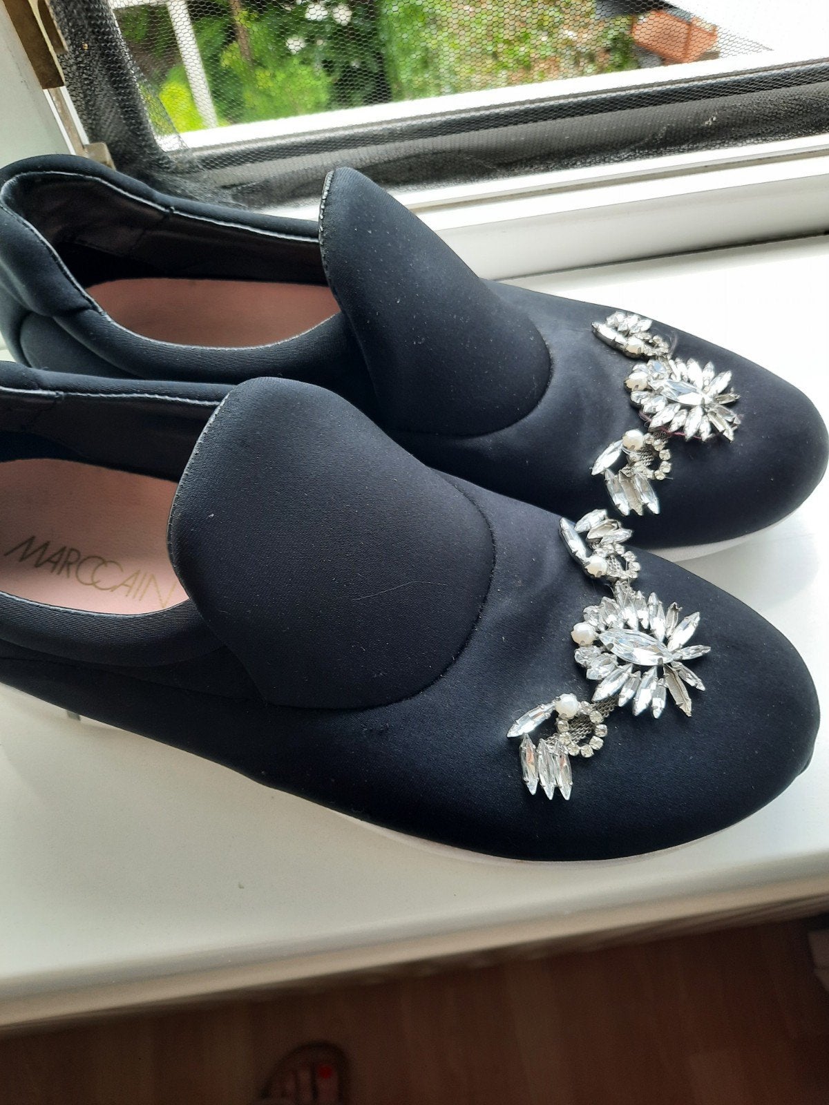 Marc Cain schoenen maat 40 zwart met strass, Marc Cain, Ophalen of Verzenden, Gedragen, Instappers