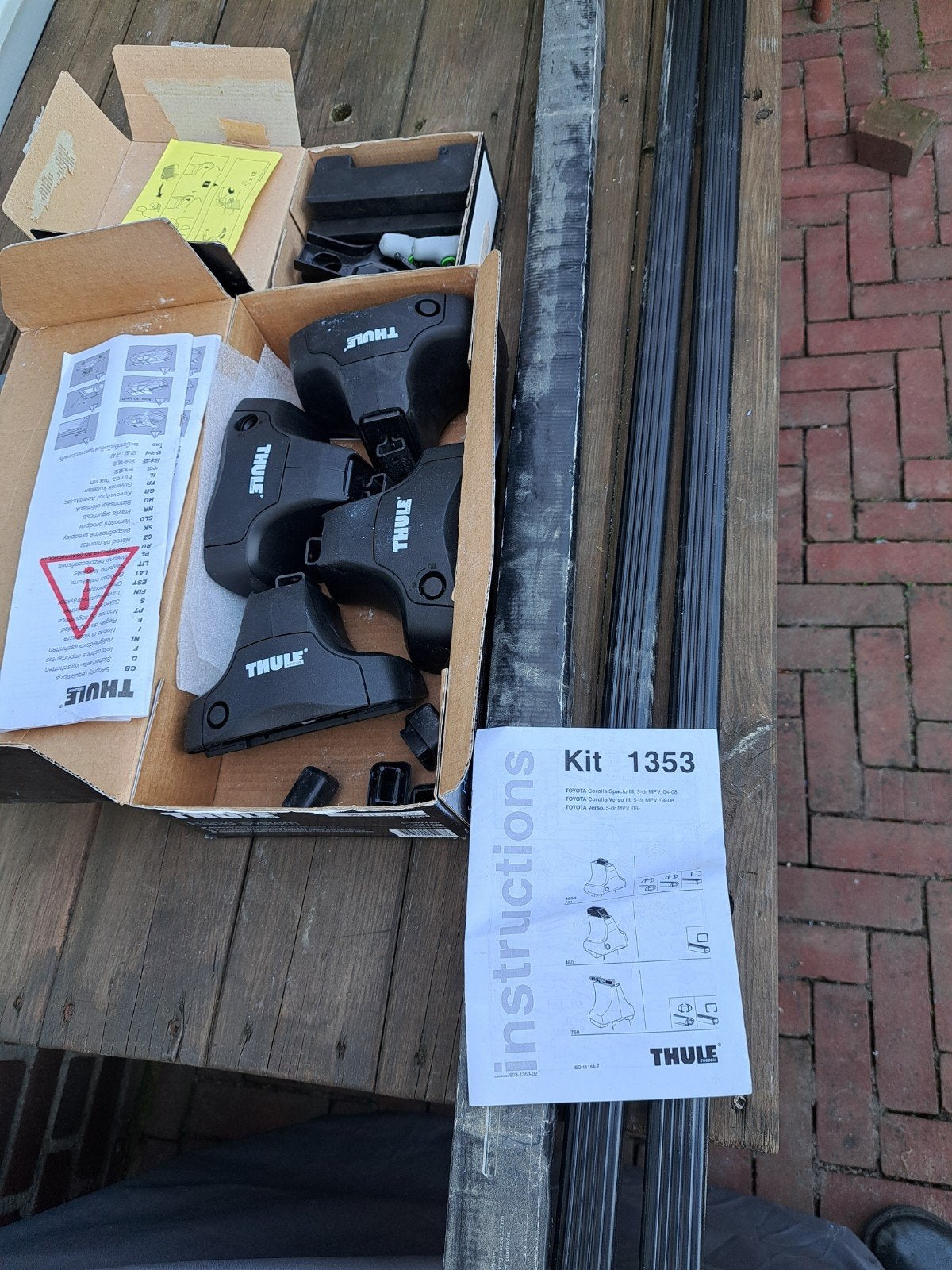 Thule dakdragers voor auto's zonder dakrailing, Ophalen, Nieuw