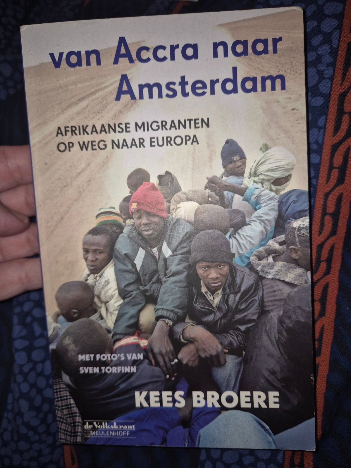 Van Accra naar Amsterdam - Kees Broere, Ophalen of Verzenden, Gelezen, Kees Broere, Nederland