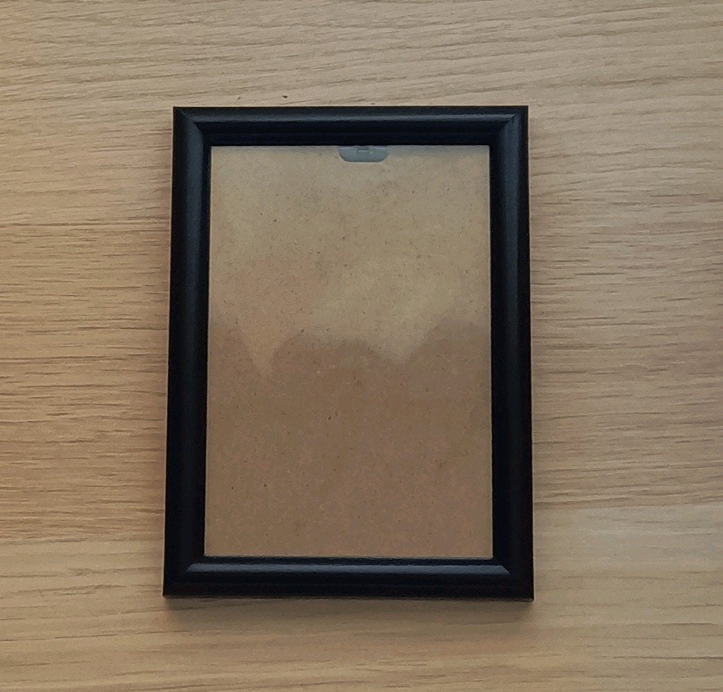 fotolijstje 9x13 cm, Hangend, Hout, Ophalen of Verzenden, Zo goed als nieuw