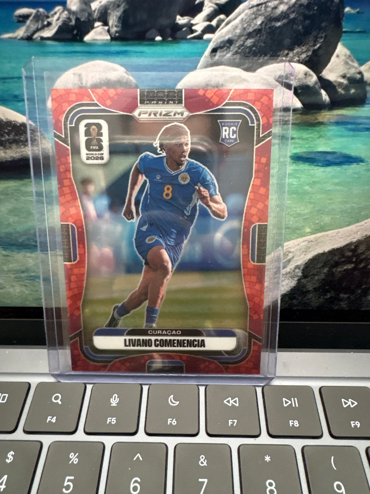 Livano Comenencia Panini Prizm 2026 WK Kaart 08/86, Ophalen of Verzenden, Zo goed als nieuw, Overige sporten, Spelerskaart