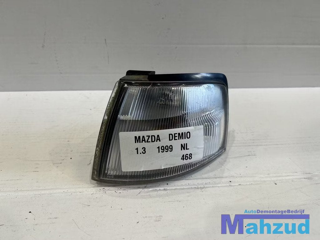 MAZDA DEMIO links knipperlicht 1996-2003, Auto-onderdelen, Verlichting, Gebruikt, Shinchi, Fuchu-Cho 3-1
730-8670  Hiroshima, Mazda Motor Corporation