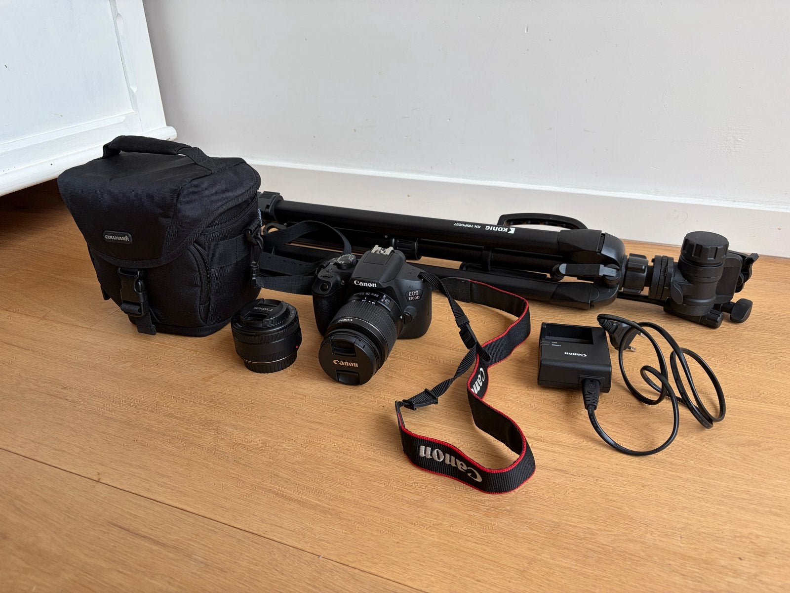 Canon EOS 500D Spiegelreflexcamera met 50 mm lens en statief, Ophalen, Spiegelreflex, Canon, Zo goed als nieuw