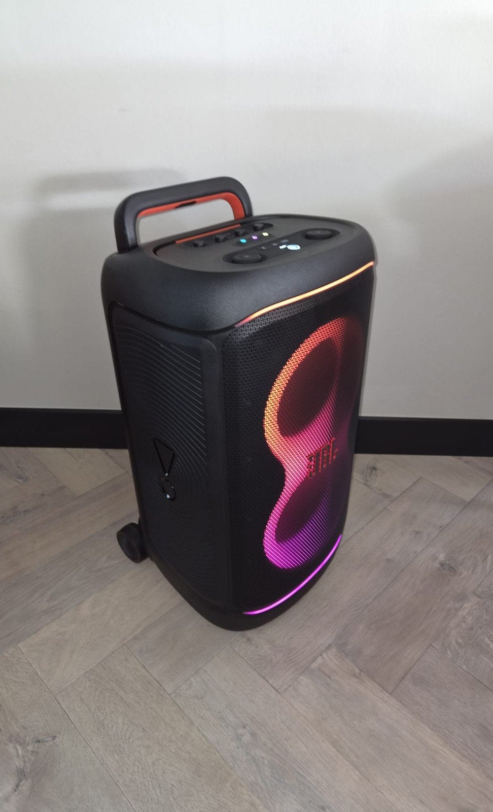 JBL Partybox 520   -NIEUWSTAAT-, Audio, Tv en Foto, Luidsprekers, JBL, Party speaker, Zo goed als nieuw, Bluetooth