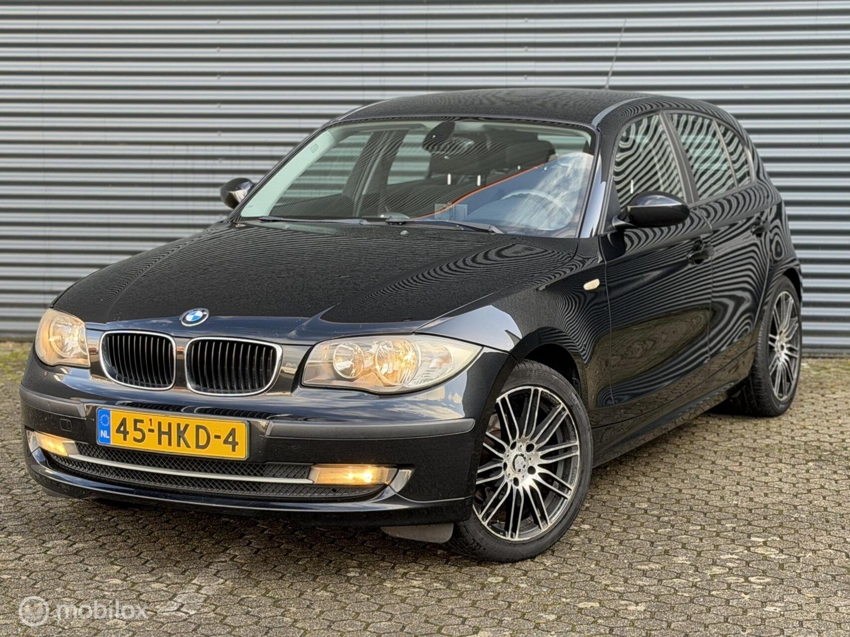 BMW 1-serie 116i Business Line, Auto's, 1-Serie, Achterwielaandrijving, Gebruikt, 4 cilinders