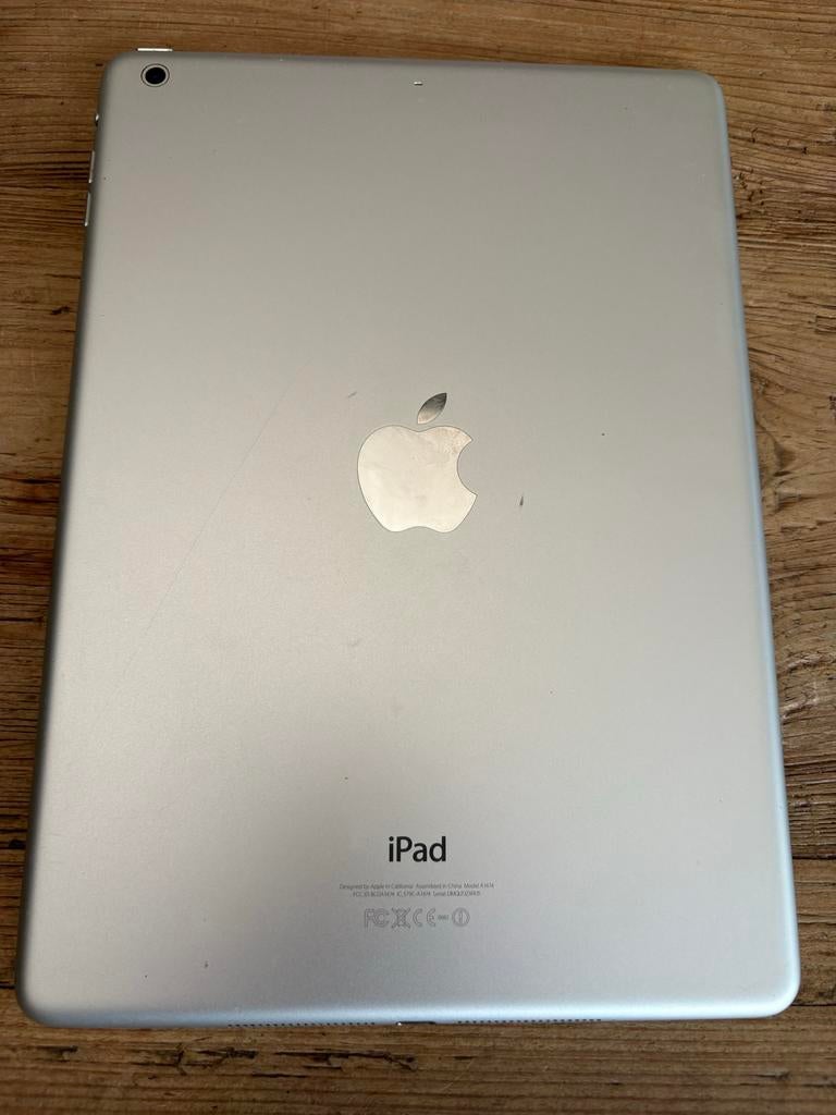 iPad Air met kapot scherm, werkt verder perfect, Ophalen, 32 GB, Apple iPad Air, Zo goed als nieuw