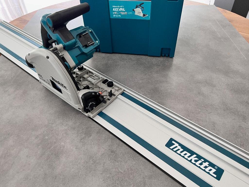 Makita 2x18V accu DSP600ZJ2 LXT Invalzaag 165mm +Geleiderail, Cirkelzaag, Nieuw, Ophalen of Verzenden, Makita