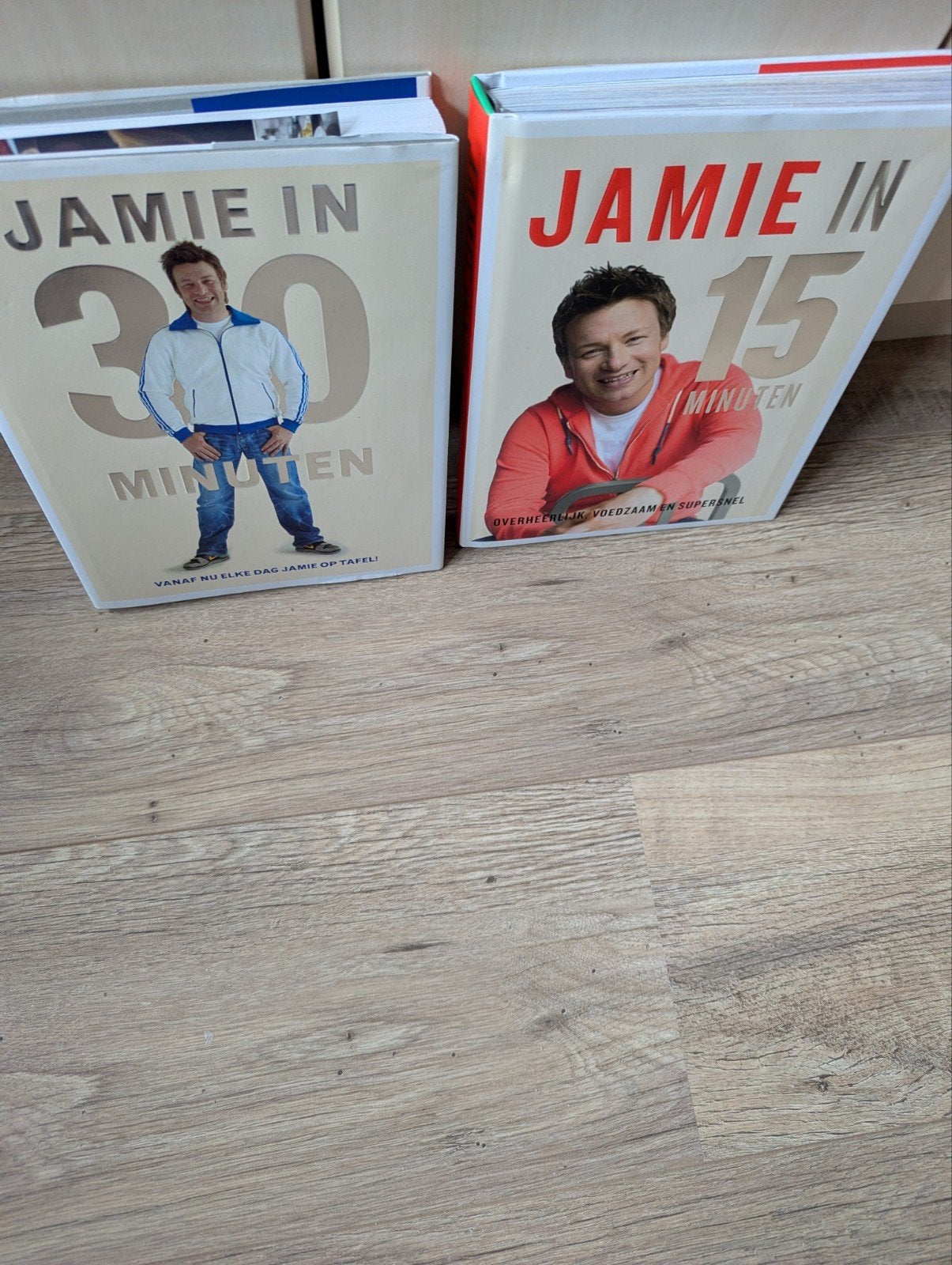 Jamie Oliver Kookboeken: 15 & 30 Minuten, Boeken, Kookboeken, Zo goed als nieuw, Hoofdgerechten, Europa, Gezond koken, Ophalen