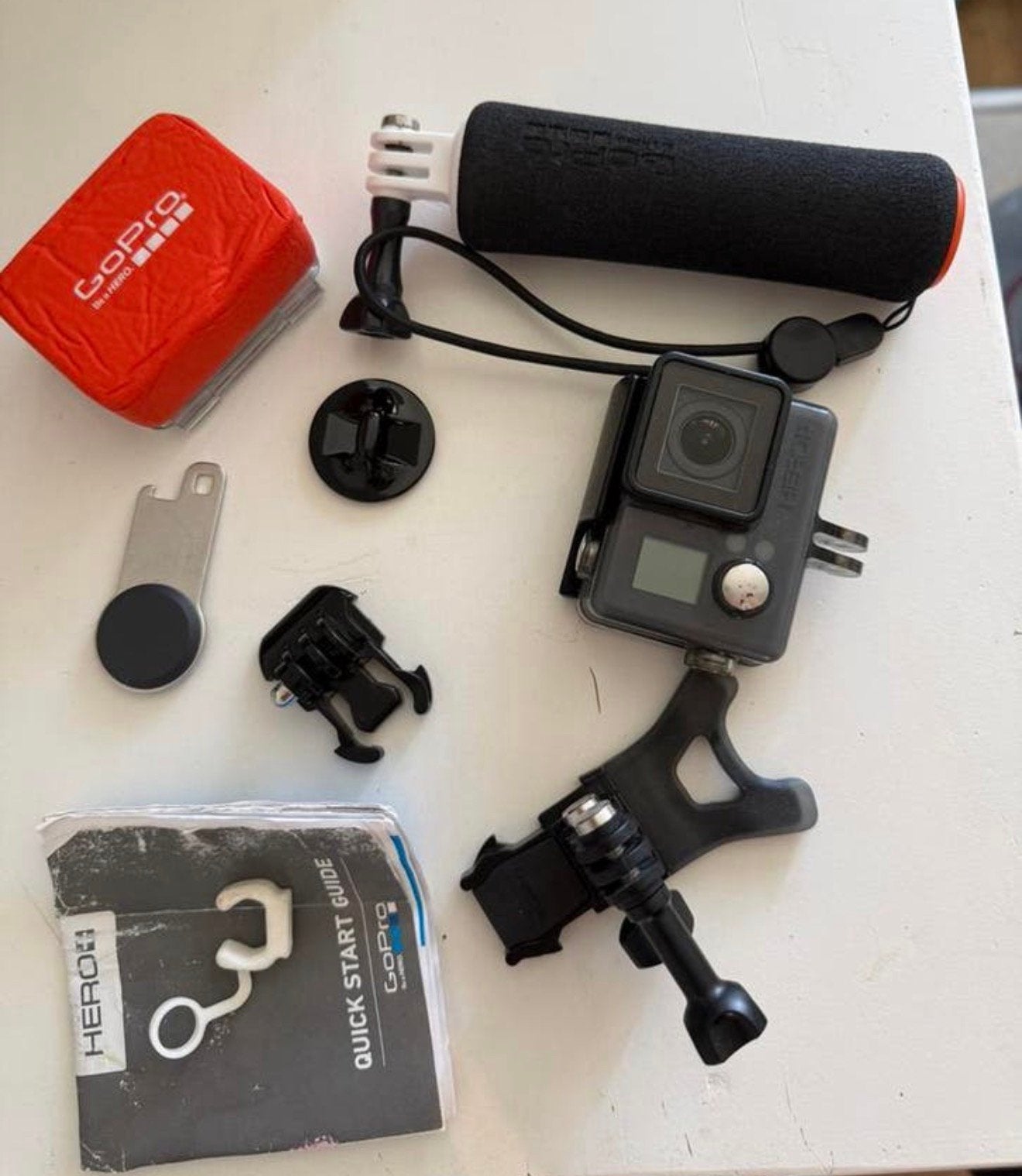 Go pro HERO + met accessoires, Ophalen, Zo goed als nieuw, GoPro