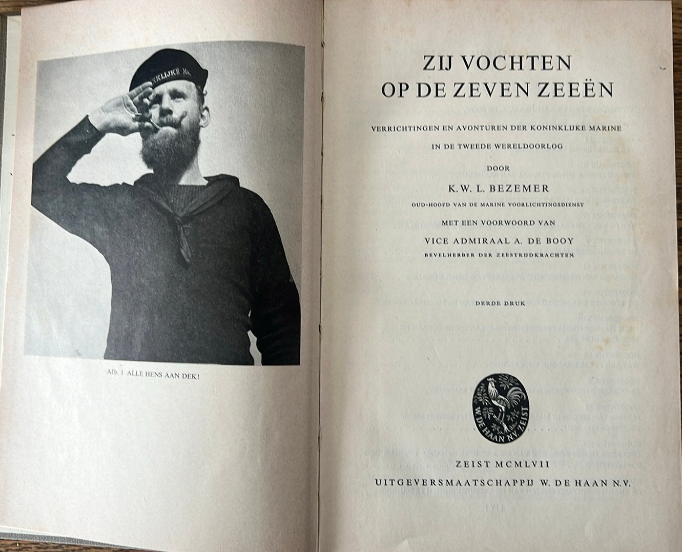Zij Vochten op de Zeven Zeeeën- K.W.L. Bezemer, Boeken, Oorlog en Militair, Ophalen of Verzenden, Tweede Wereldoorlog, Zo goed als nieuw
