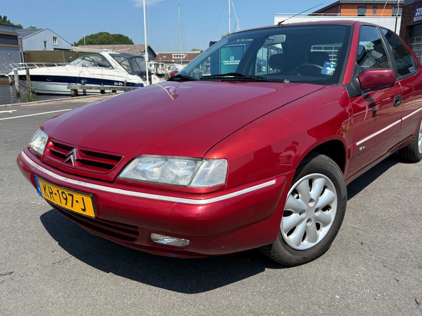 Citroën Xantia 1.8 I 16V 1998 Rood, Voorwielaandrijving, 4 cilinders, 1239 kg, Handgeschakeld