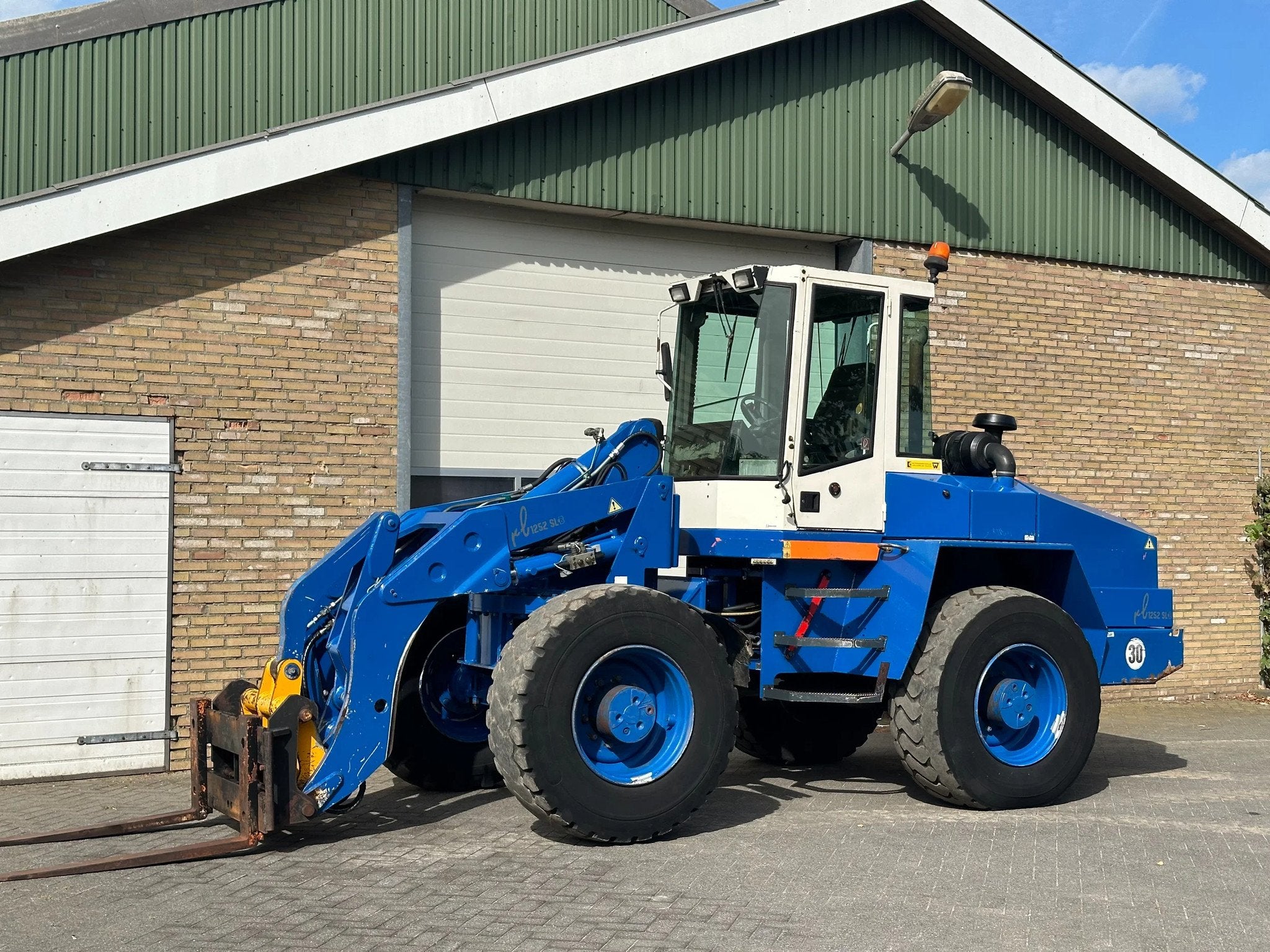 Paus RLS 1252 SL (bj 2005), Wiellader of Shovel