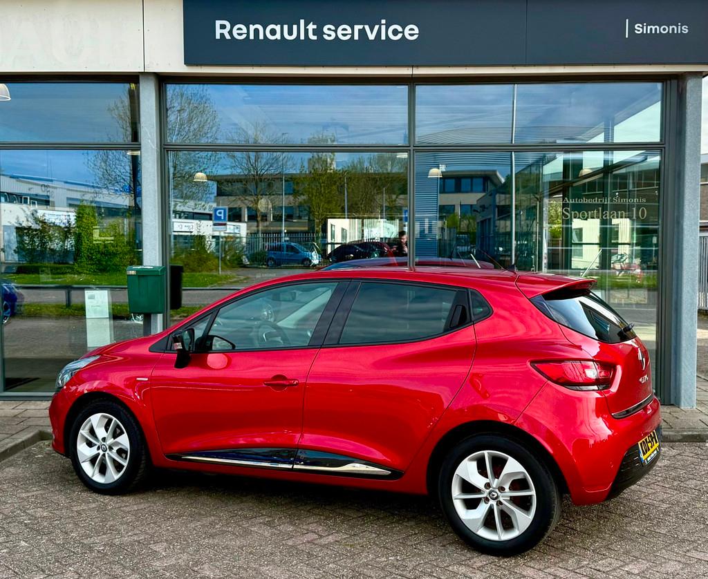 Renault CLIO 1.2 TCe Limited Automaat | Navi | P. Sensoren, Stof, Gebruikt, 19 km/l, 1065 kg