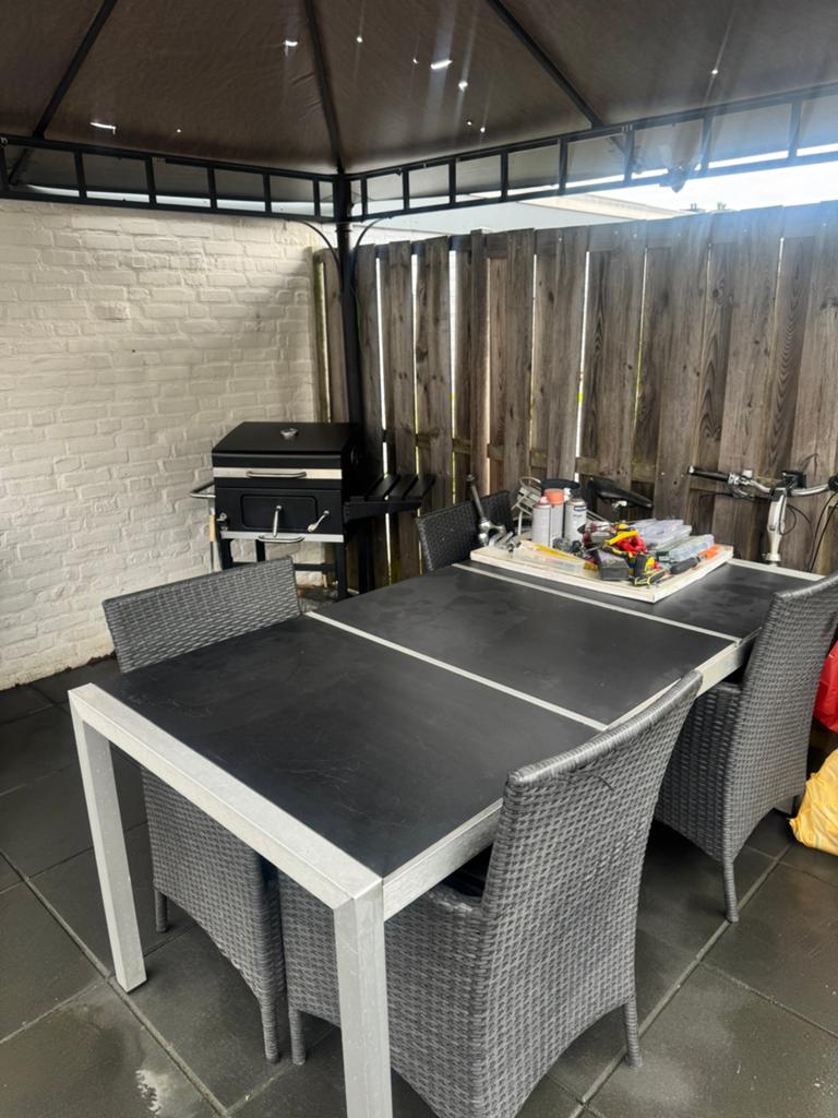 Tuinset, Ophalen, 4 zitplaatsen, Eettafel, Zo goed als nieuw