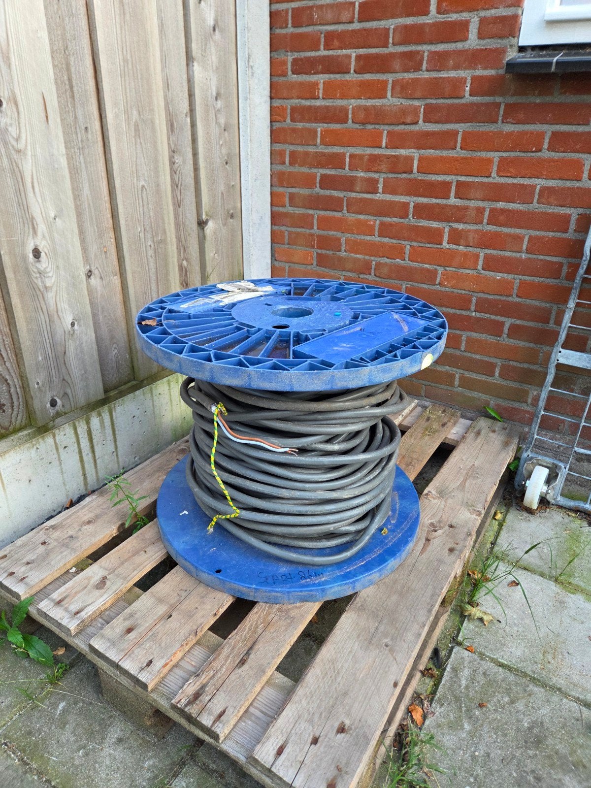 YMvK-as grondkabel 3x6 mm², Ophalen, Kabel of Snoer