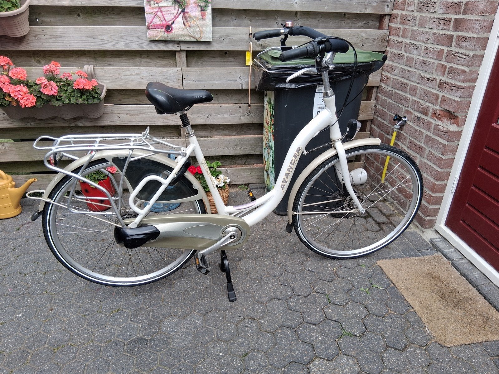 TE KOOP DEZE NETTE DAMESFIETS MET 3 VERSNELLINGEN, Gebruikt, Versnellingen, 0 zitjes, Ophalen