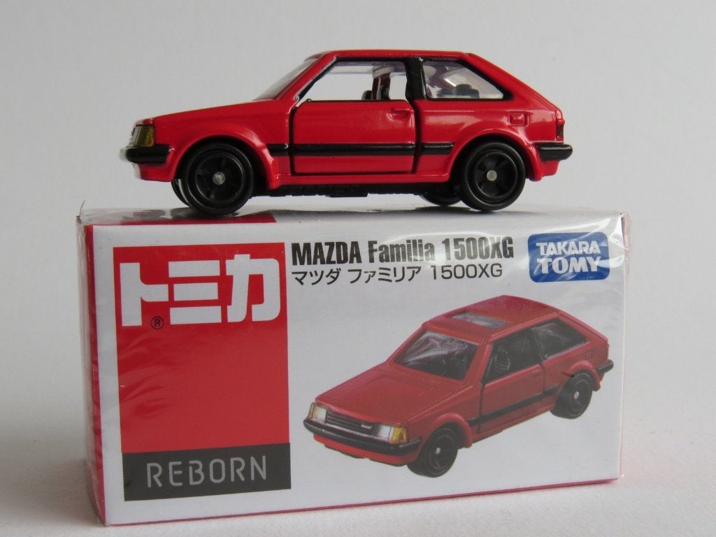 Tomica Reborn Mazda Familia 1500XG 3inch tomy, Ophalen of Verzenden, Nieuw, Auto
