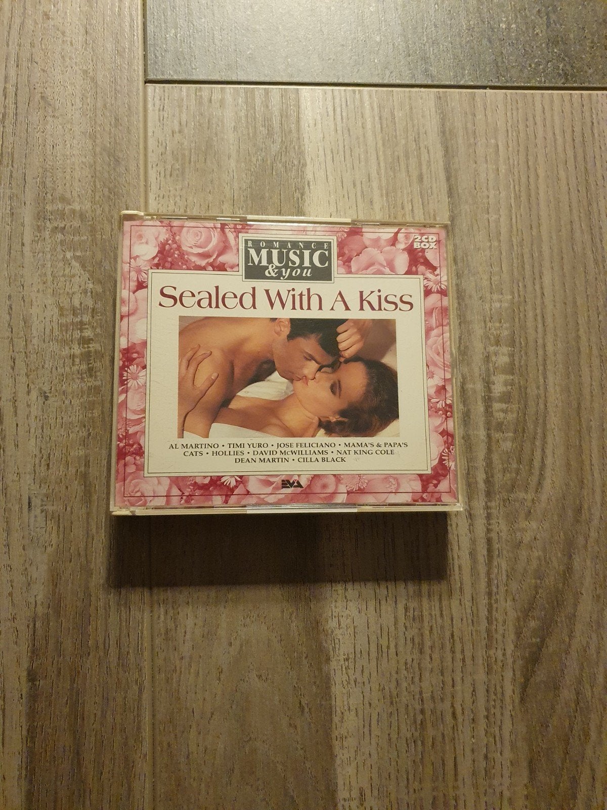 Cd sealed with a kiss, Ophalen of Verzenden, Nieuw in verpakking, Pop