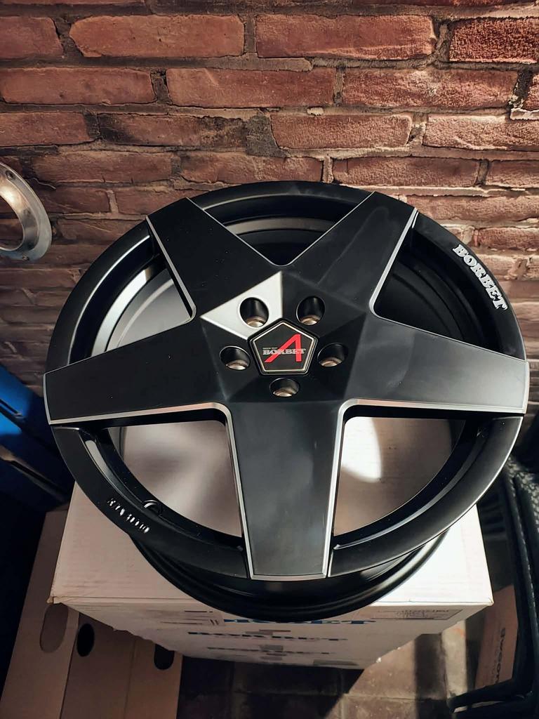 Nieuw in doos Borbet A 18inch 5x112 Vw Golf Gti velgen zwart, Auto-onderdelen, Banden en Velgen, Ophalen, 18 inch, Velg(en), Nieuw