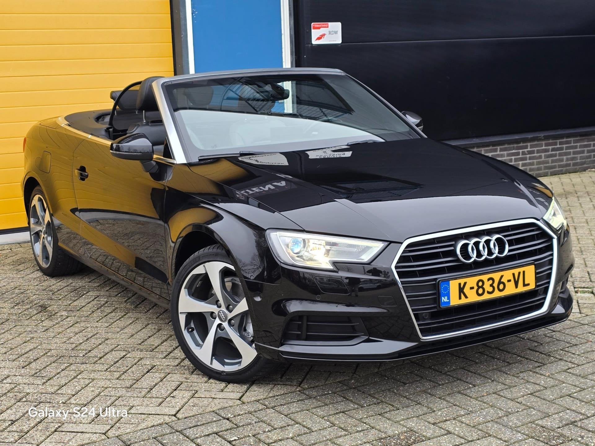 Audi A3 Cabriolet 35 TFSI CoD Advance Sport / AUT / Navi / E, Auto's, 730 kg, 4 cilinders, Zwart, Leder