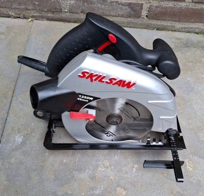 skil skilsaw hand cirkelzaag 5166 1250W zaag 190mm, Cirkelzaag, Skill, Ophalen of Verzenden, Zo goed als nieuw