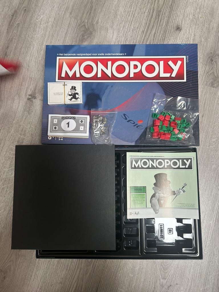 Monopoly Spie editie - nieuwstaat, alles nog geseald, Hobby en Vrije tijd, Gezelschapsspellen | Bordspellen, Vijf spelers of meer