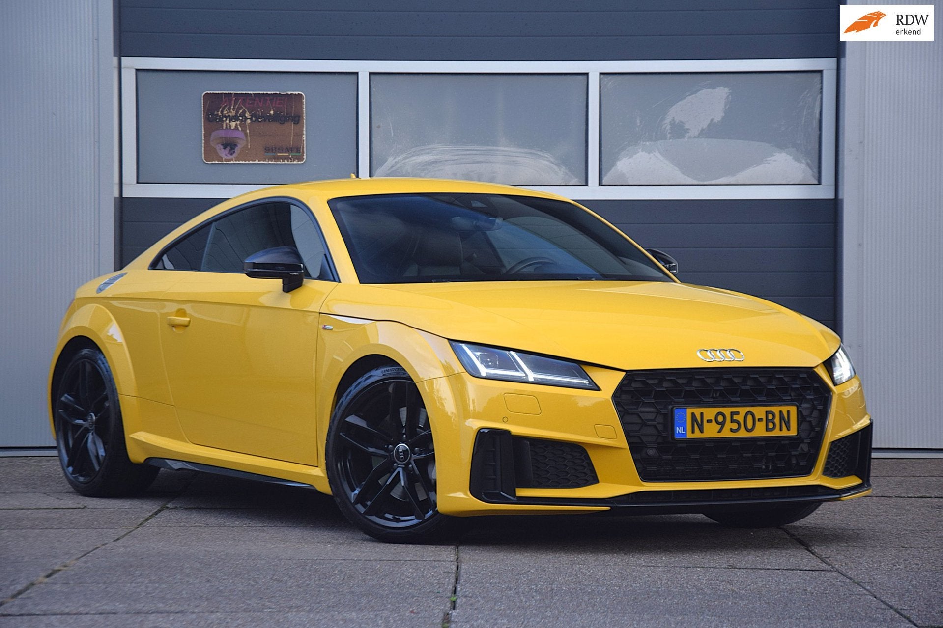 Audi TT 45 TFSI Pro Line S Competition HANDBAK!, Auto's, Voorwielaandrijving, Gebruikt, 4 cilinders, 1984 cc