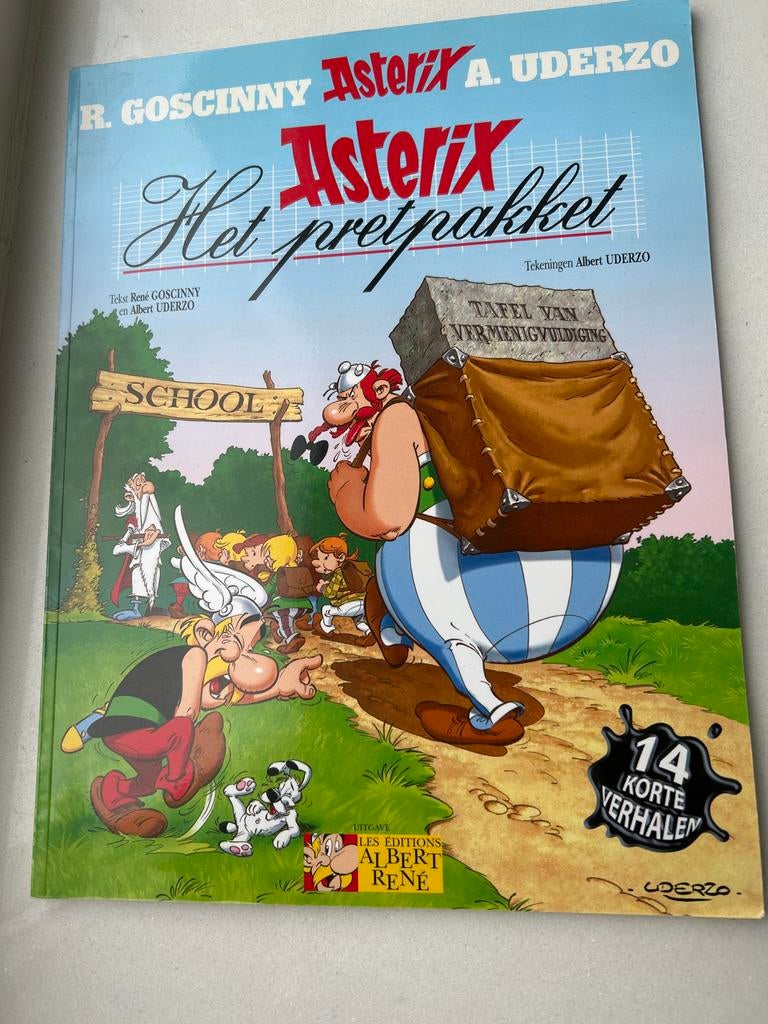 Asterix: Het pretpakket - 14 korte verhalen, Eén stripboek, Ophalen of Verzenden, Zo goed als nieuw