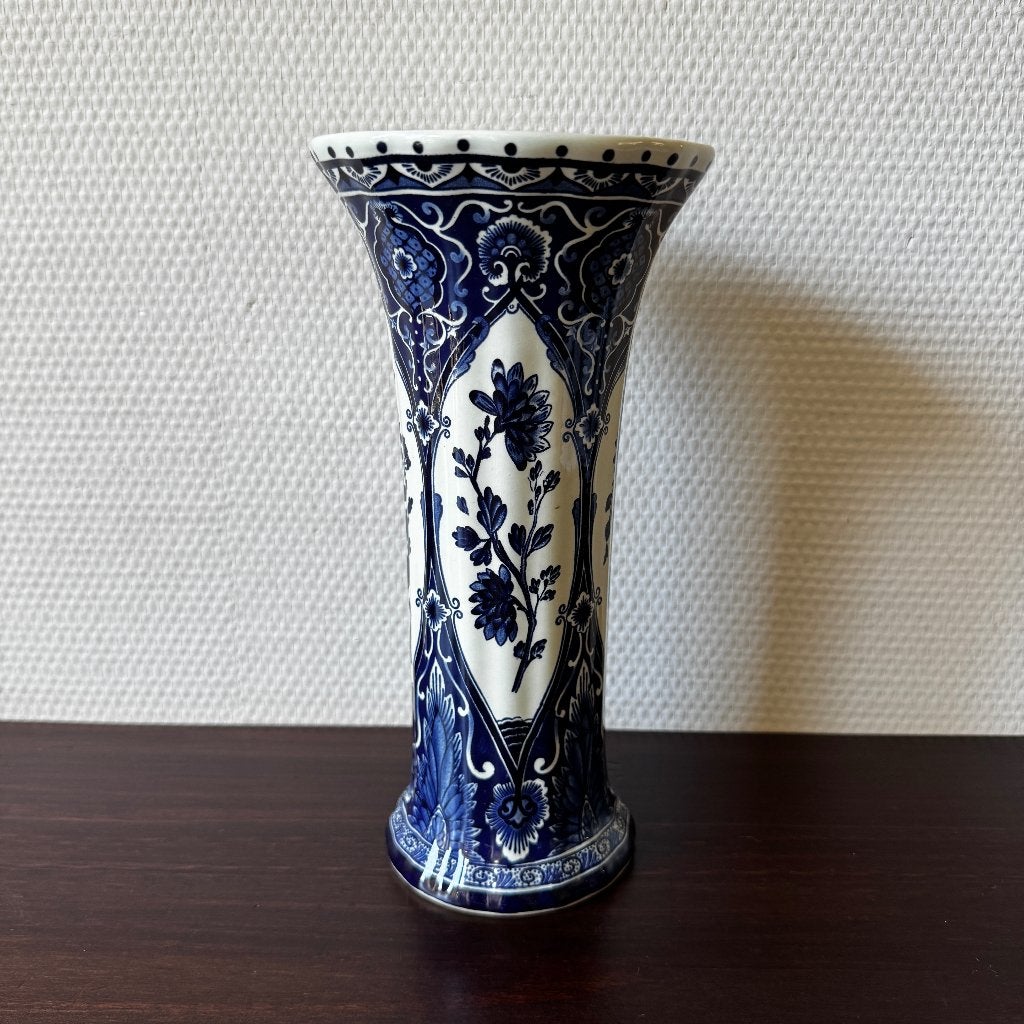 Vintage Delfts Blauwe Vaas, Trompet Vaas Boch, Royal Blue, Huis en Inrichting, Woonaccessoires | Vazen, 26 cm, Gebruikt, Blauw