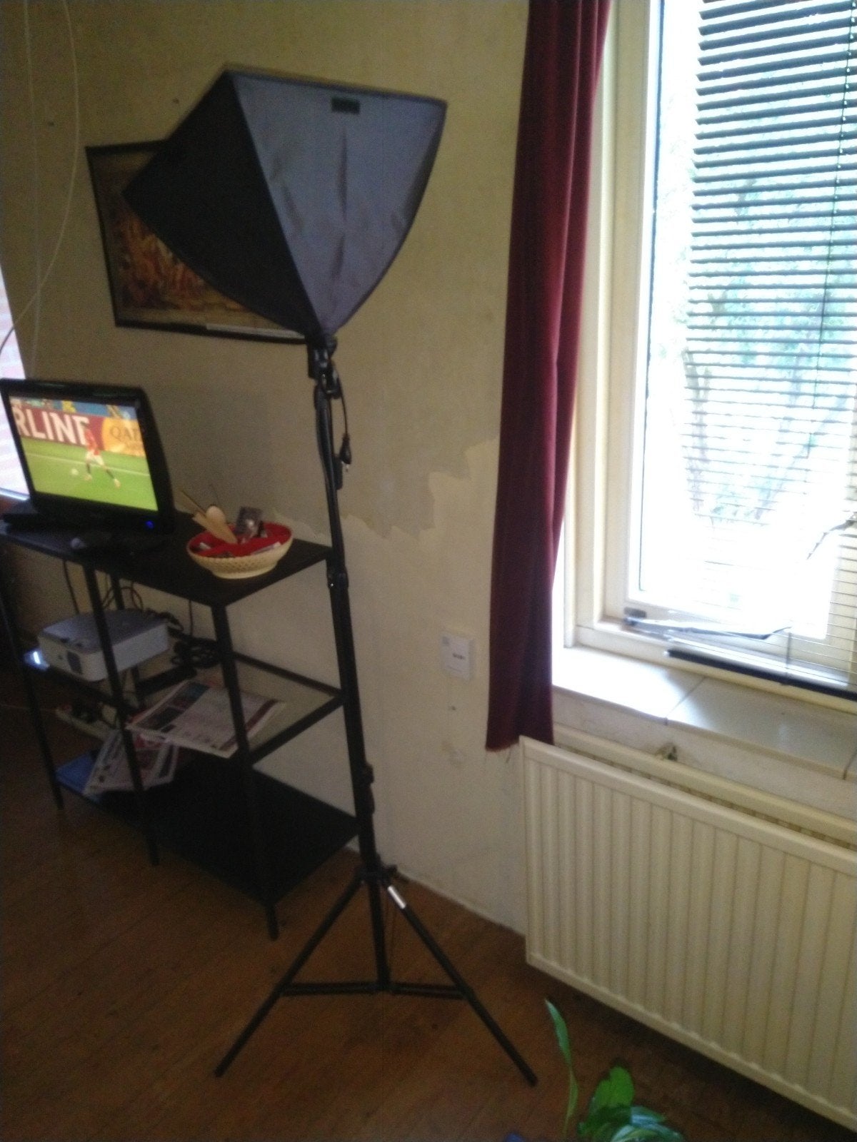 Grote lamp voor fotografie (?) op klapbaar statief € 12,-, Ophalen