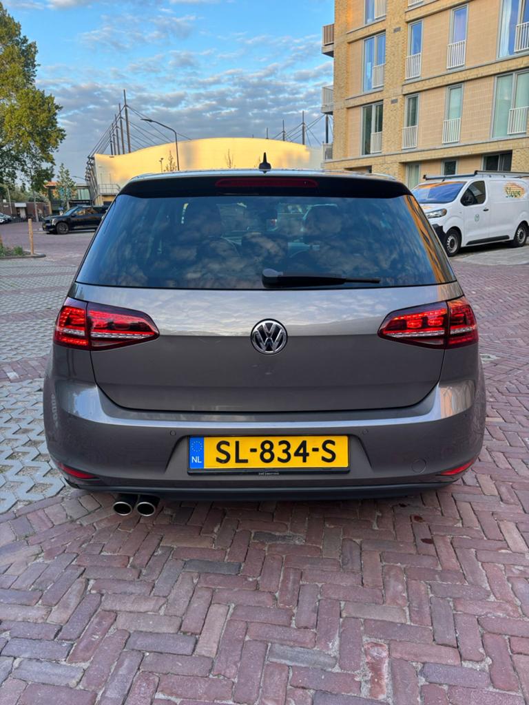 Volkswagen Golf 1.4 TSI 103KW DSG 2014 Grijs, Auto's, Volkswagen, 4 cilinders, 650 kg, 1216 kg, Golf