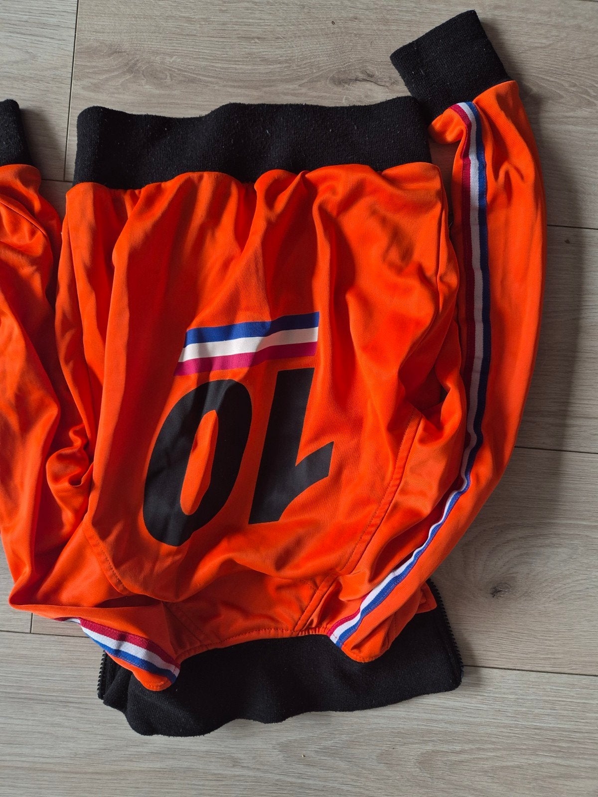 Oranje jongens vest nr 10 maat 122, Ophalen, Gebruikt, Body Zone, Jongen