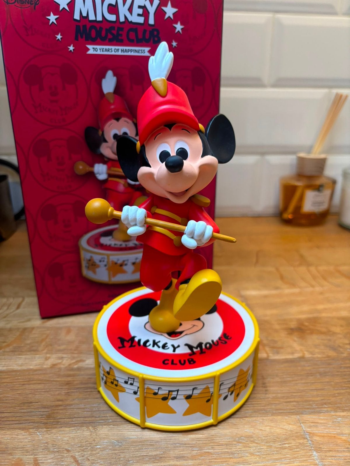 Disney Mickey Mouse club beeld met muziek, Ophalen of Verzenden, Mickey Mouse, Nieuw, Beeldje of Figuurtje