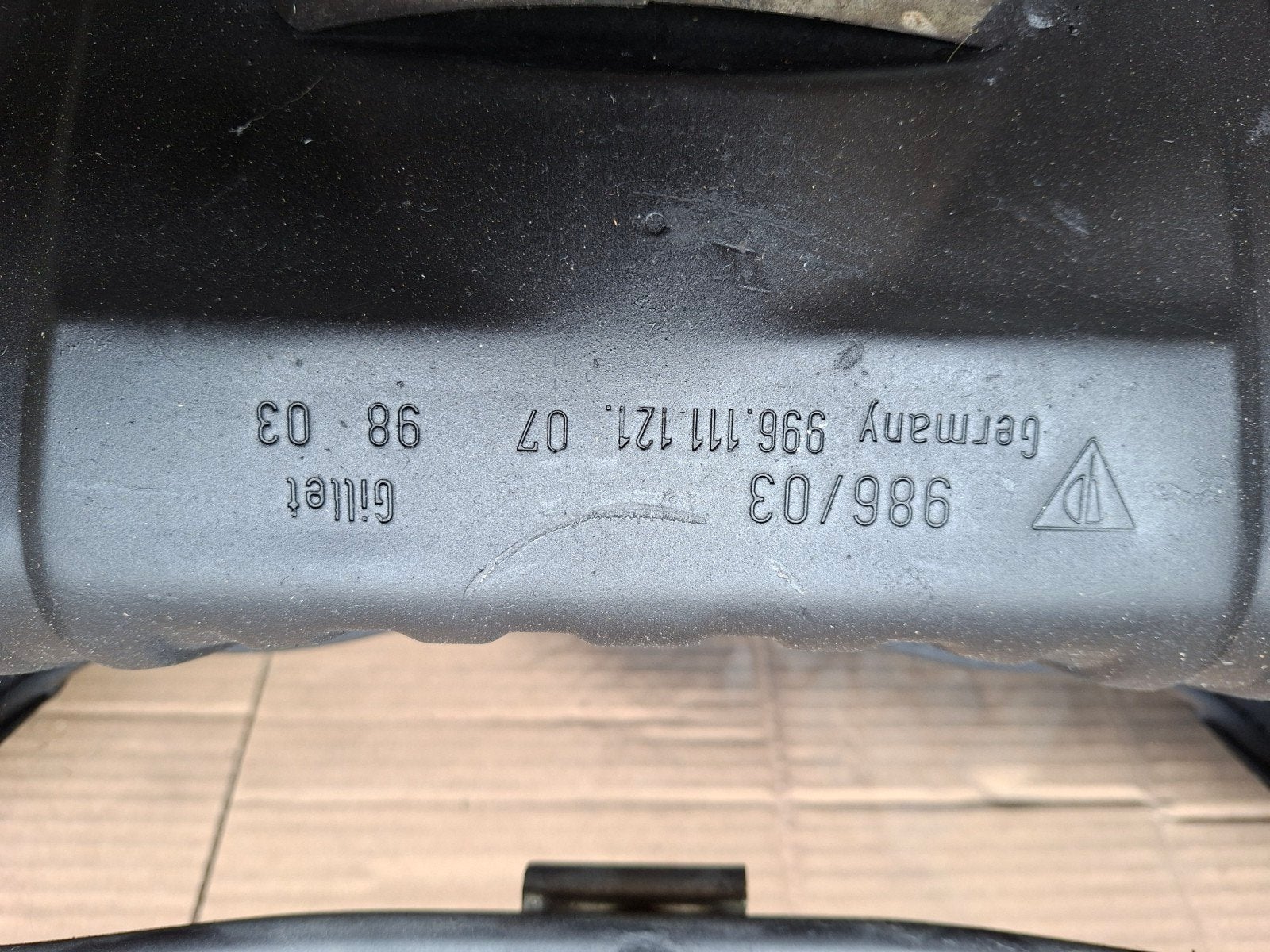 Uitlaatdemper porsche 986 2.5, Ophalen