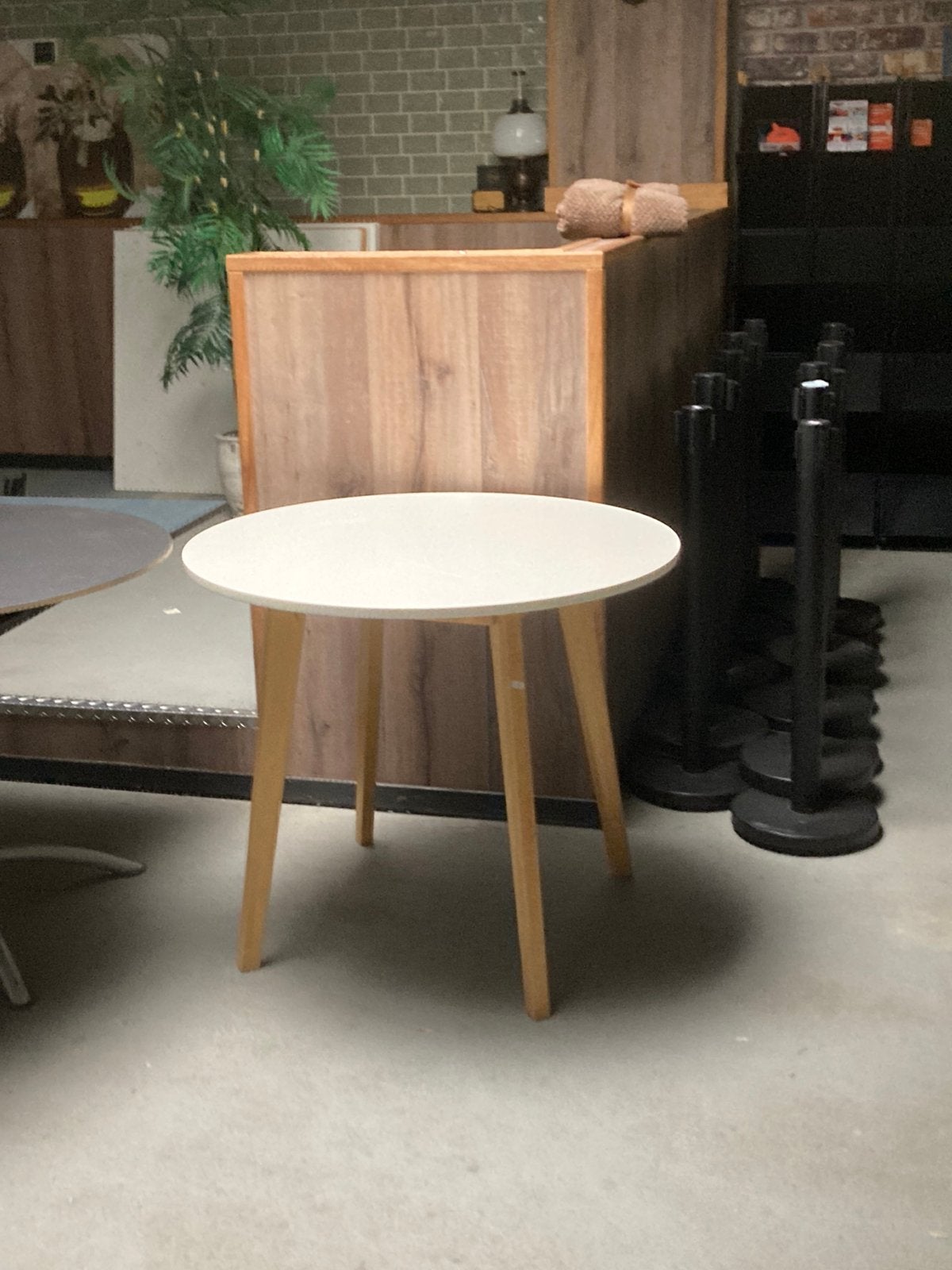 Ronde eettafel (nieuw), Ophalen, 50 tot 100 cm, ., Rond