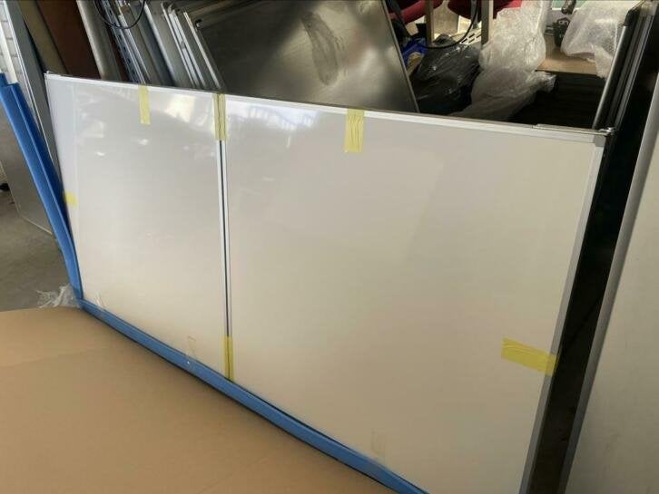 Whiteboards Mega groot 100 x 200 cm uitklapbaar tot 400 cm, Niet ingevuld, Zo goed als nieuw, Niet ingevuld, Ophalen