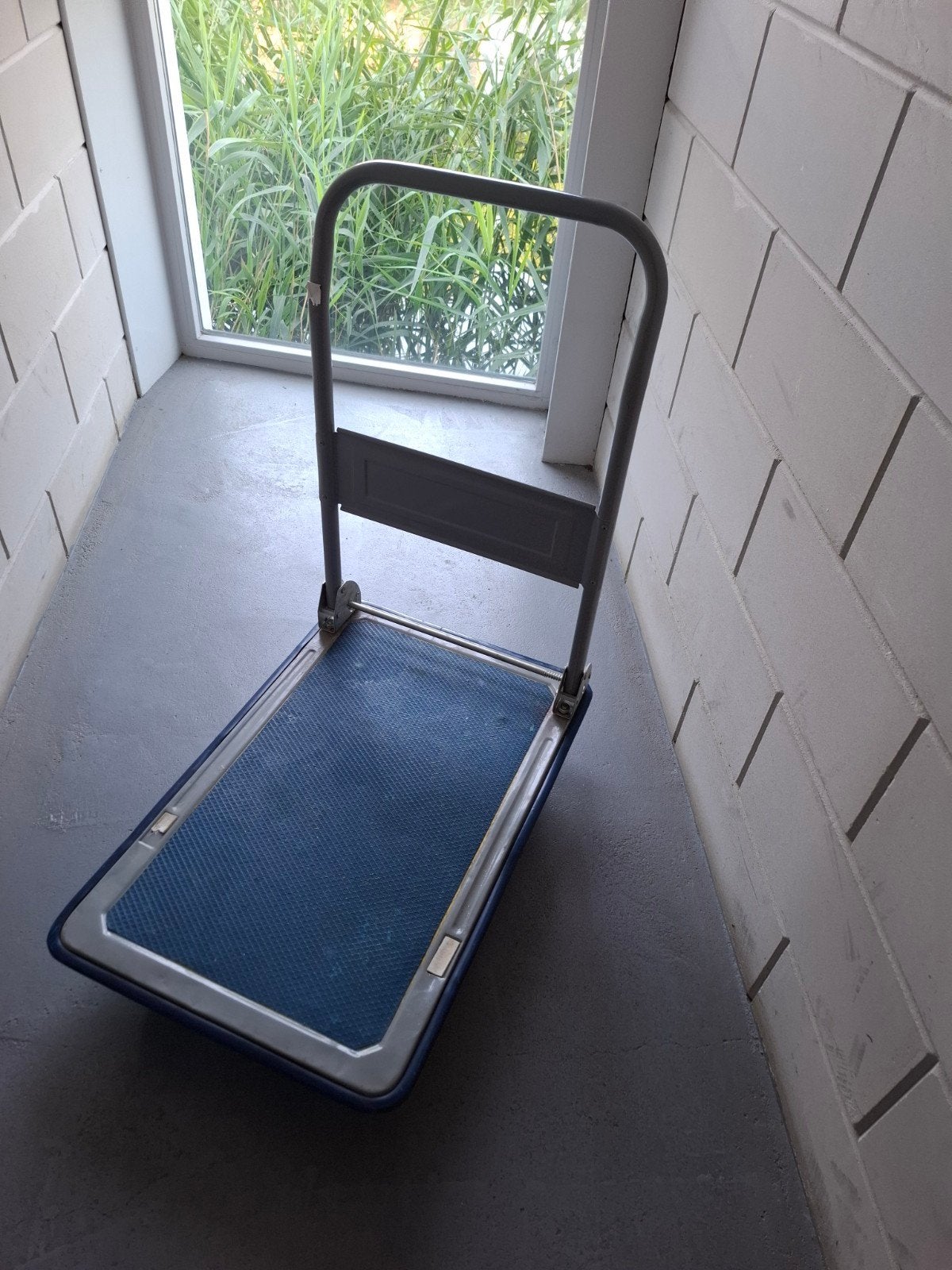 Platformwagen 150kg 730x480x840mm (lxbxh), 80 tot 100 liter, Ophalen, Transportkar