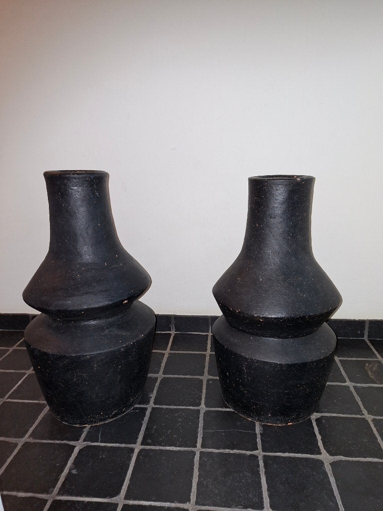 Grote vazen/potten van terracotta, Ophalen, Gebruikt, Zwart, Natuurlijk materiaal