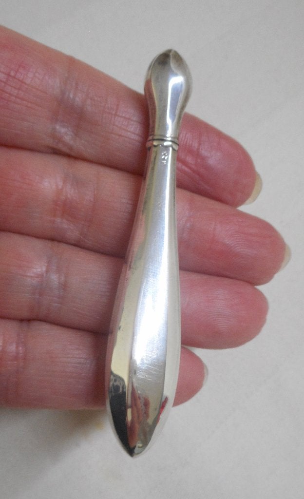 Zilveren antieke naaldenkoker met naald nr.013, Antiek en Kunst, Verzenden, Zilver