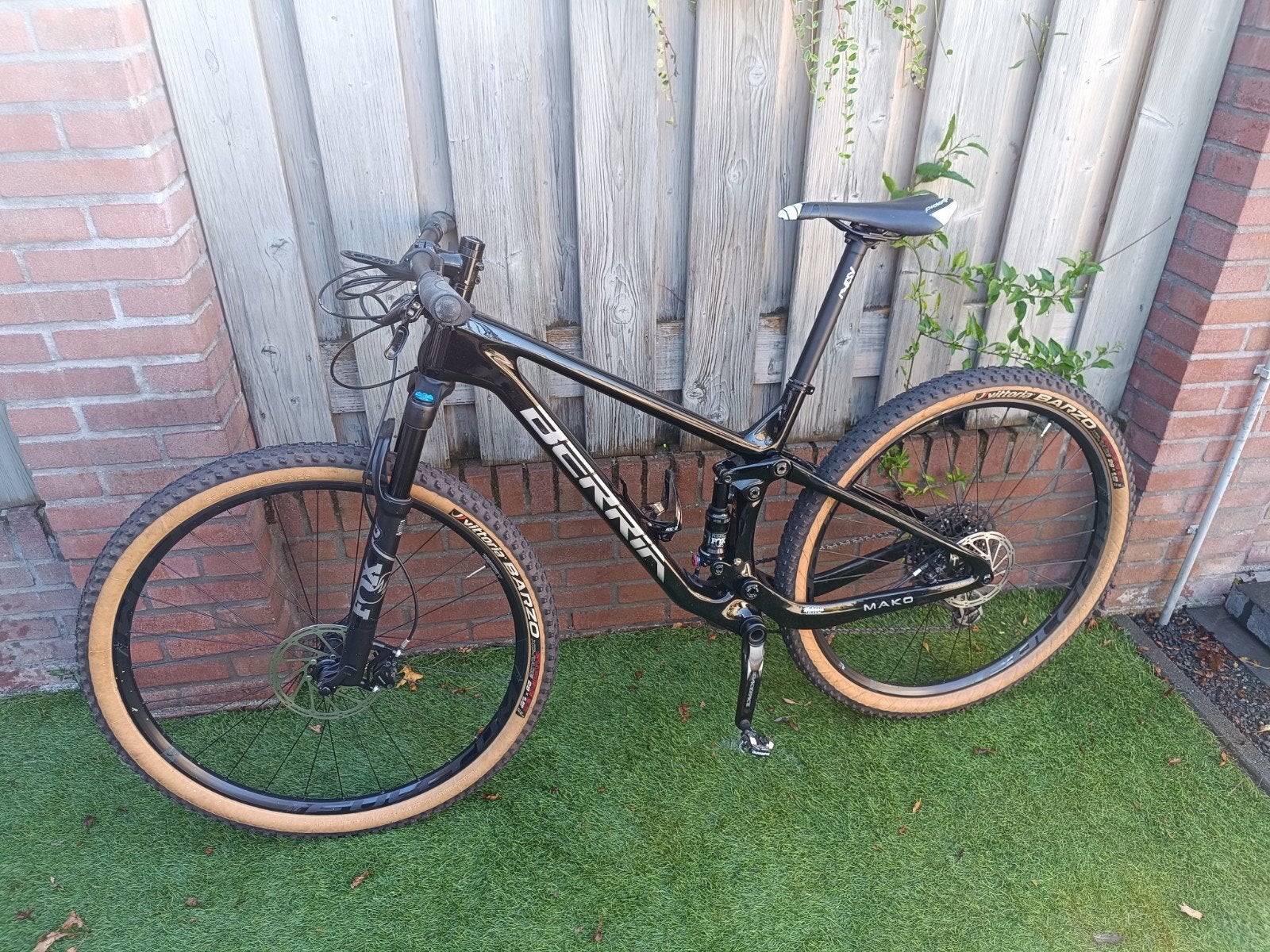 Berria Mako Mountainbike - Zo goed als nieuw, Fietsen en Brommers, Overige merken, Ophalen of Verzenden, Zo goed als nieuw, Schijfrem