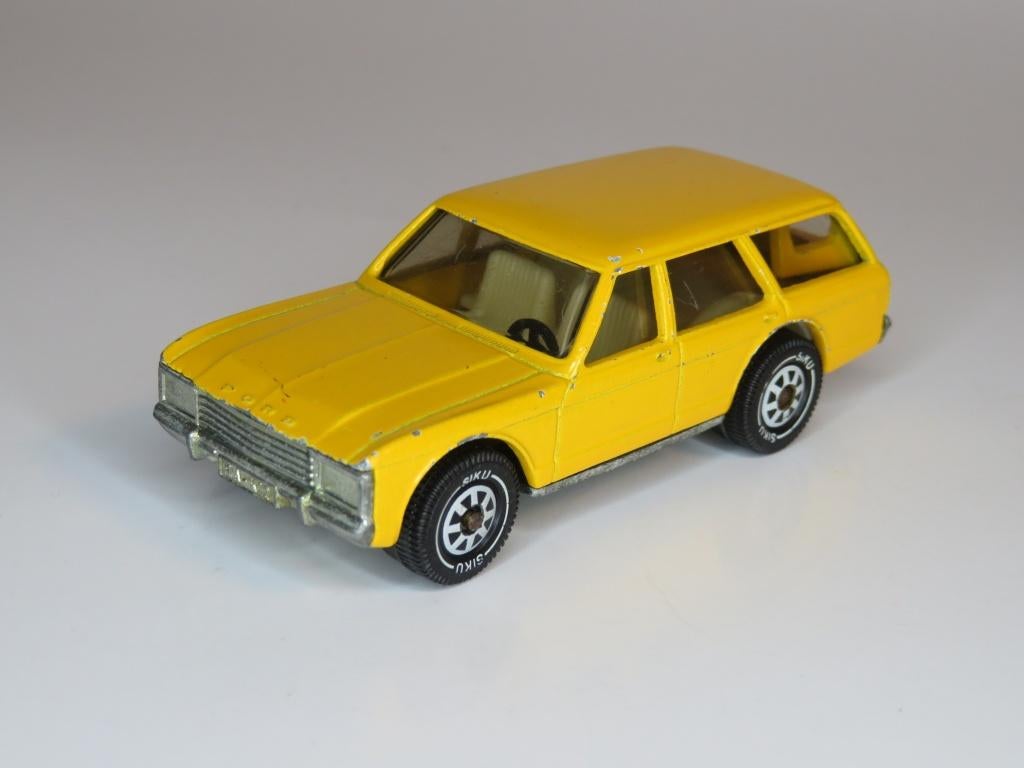 Ford Granada Turnier, Hobby en Vrije tijd, Modelauto's | Overige schalen, Gebruikt, Auto, Ophalen