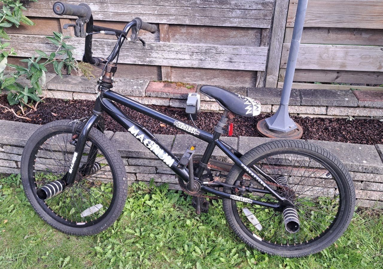 Magnum BMX stunt Fiets - Zwart, Gebruikt, Ophalen, Gebruikt, Staal, Velgrem
